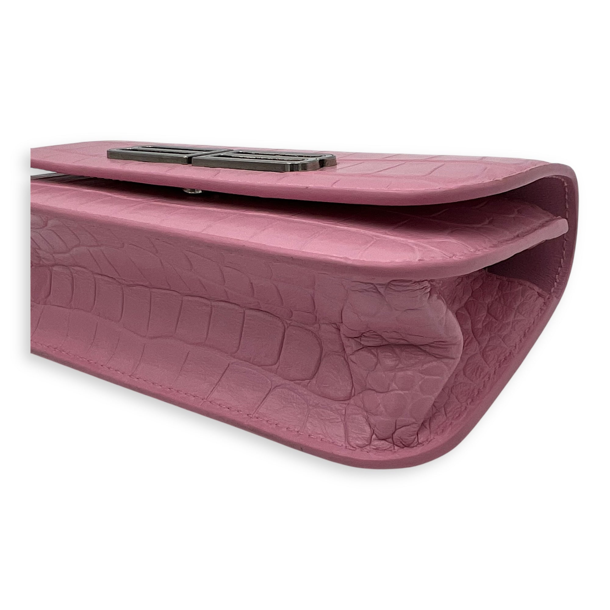 Gossip Wallet On Chain Pink in Crocodile Embossed Calfskin, Silver hardware - Image 10